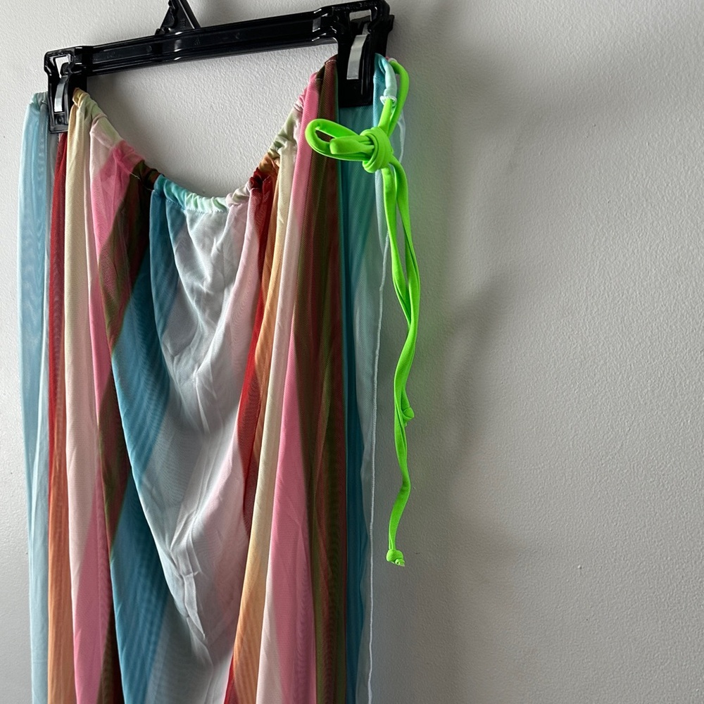 Striped Multi-Colour Sarong - Picture 3 of 3